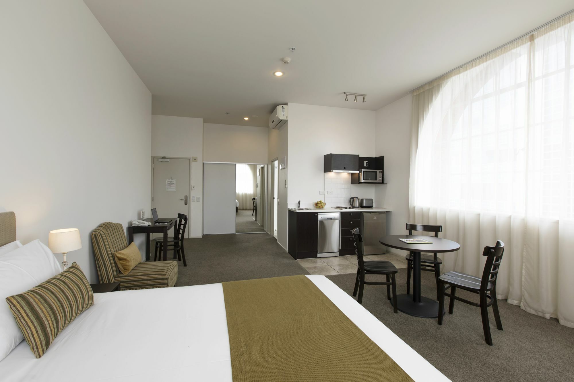 Quest Hamilton Serviced Apartments Exterior foto